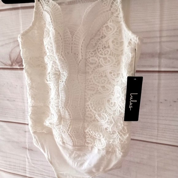 Lulu's lacey thong bodysuit size small - Picture 7 of 7